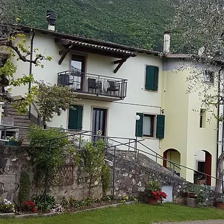 Casa Gardenia Apartment Malcesine